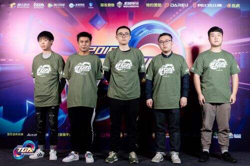 则以3
